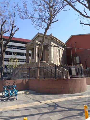 西城区百万庄路8号墓园石刻