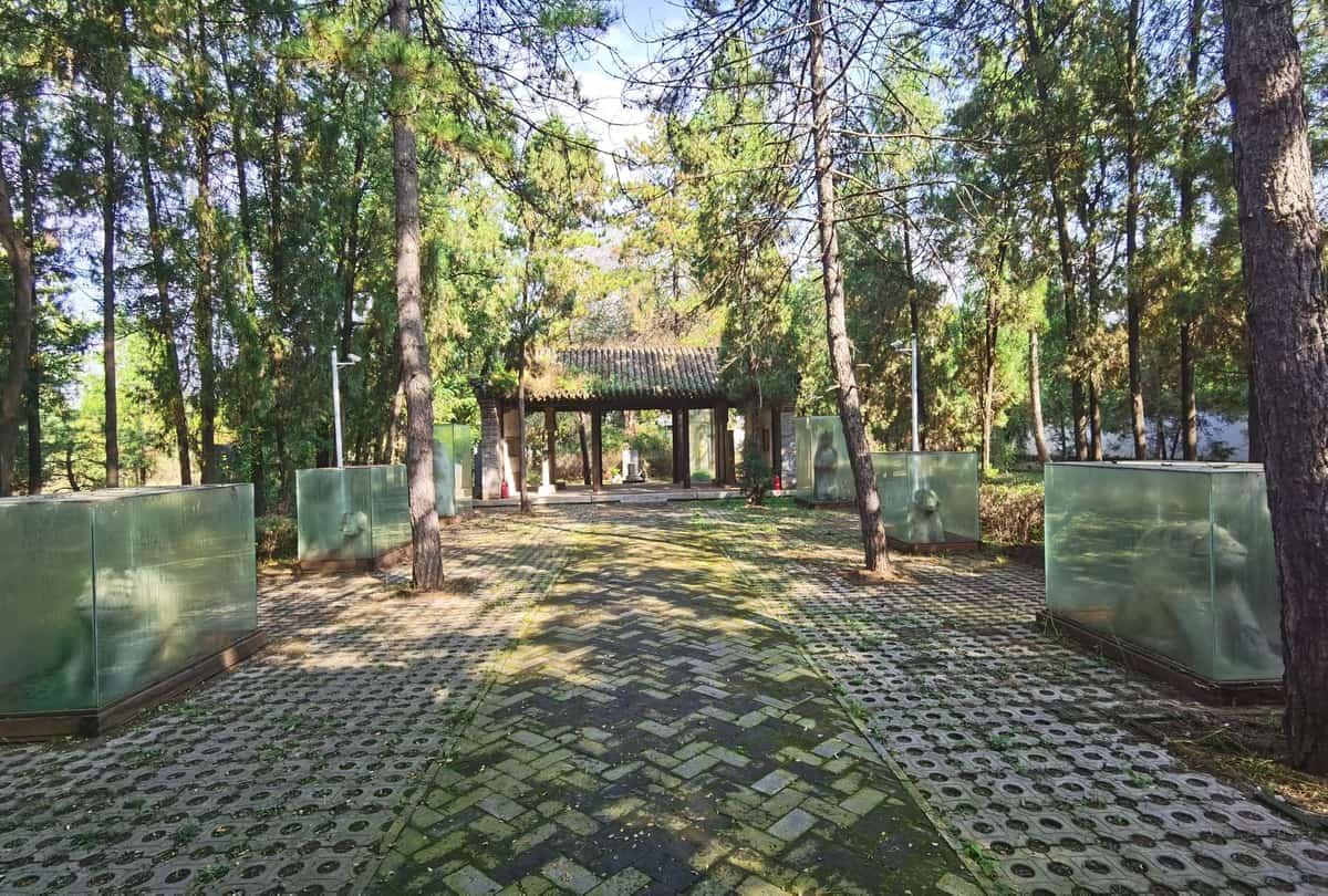 元好问墓