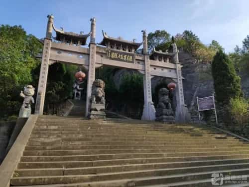 陈安宝烈士陵园