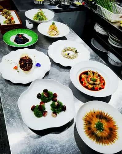 王五公、李二娘合葬墓石砌