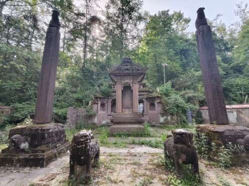 张建成石刻墓坊