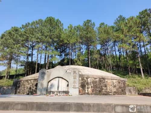 泗峡坳抗日烈士陵园