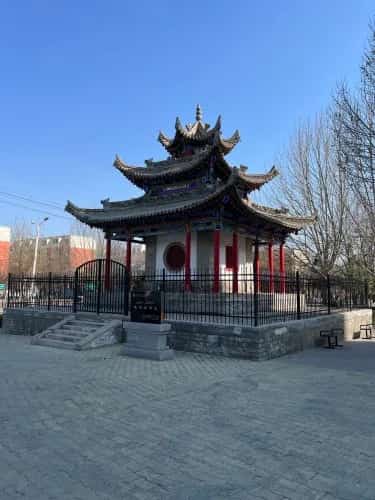 洪纳海麻扎