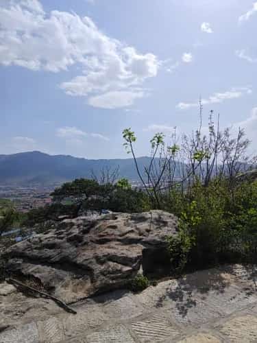 狮子山封土石室