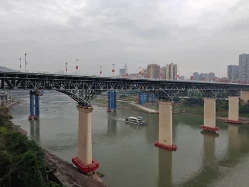 嘉陵江大桥