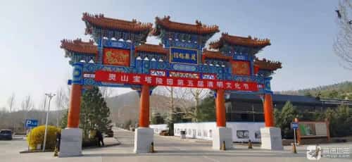 灵山塔