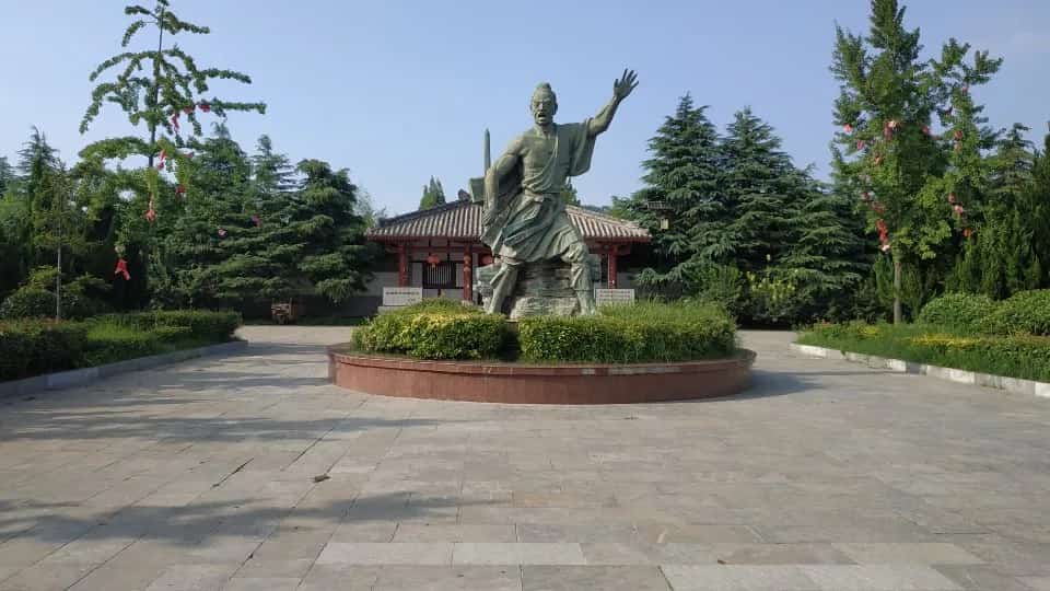 鲁雨亭故居（含鲁雨亭烈士墓、鲁紫铭碑林）