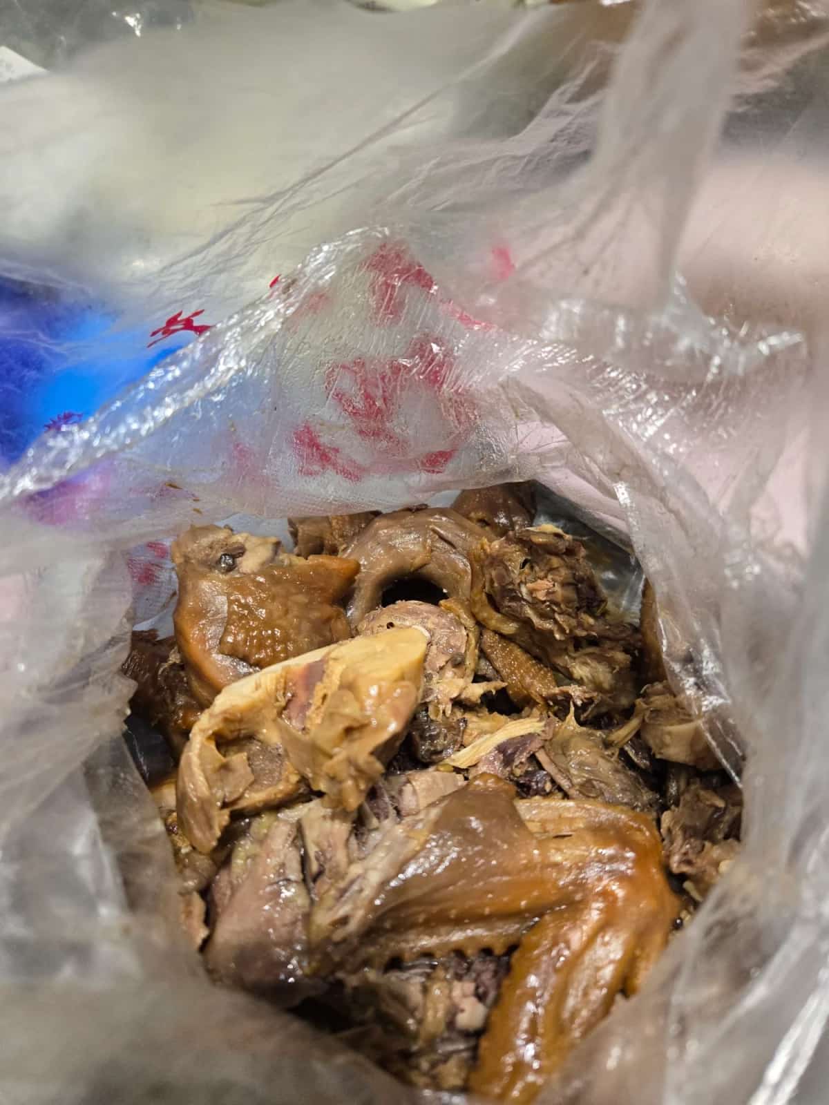 罗复嘴董群